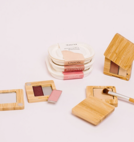 Make-Up Palette